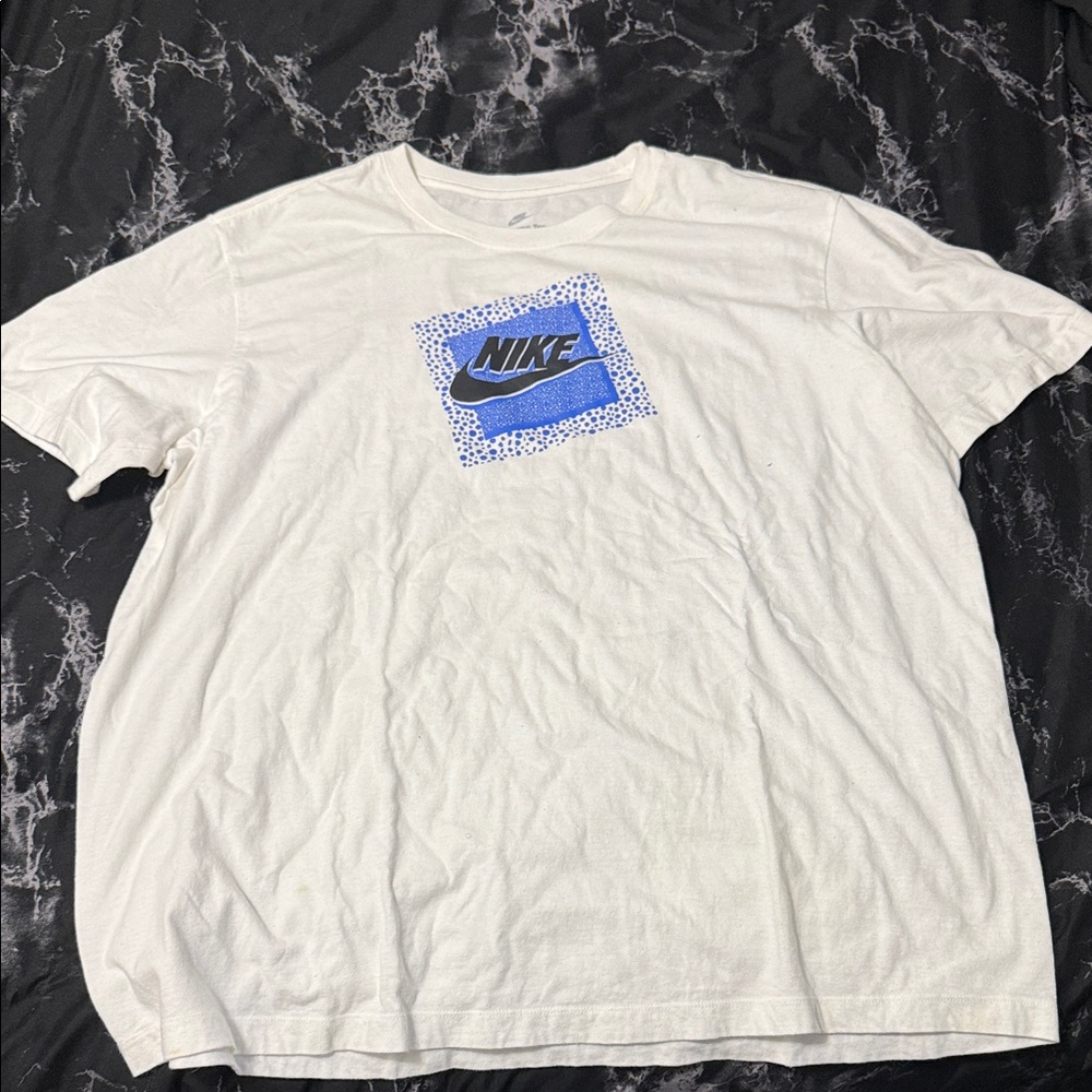 Nike Men's White Tee with Blue Graphic